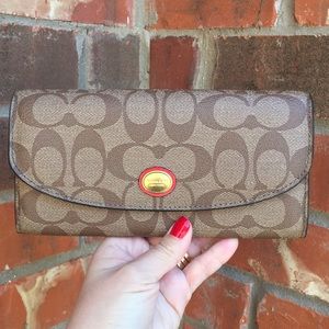 Coach wallet